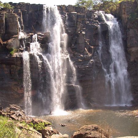 Salto Corumba Hotel Camping Clube Корумба-ди-Гояс Экстерьер фото