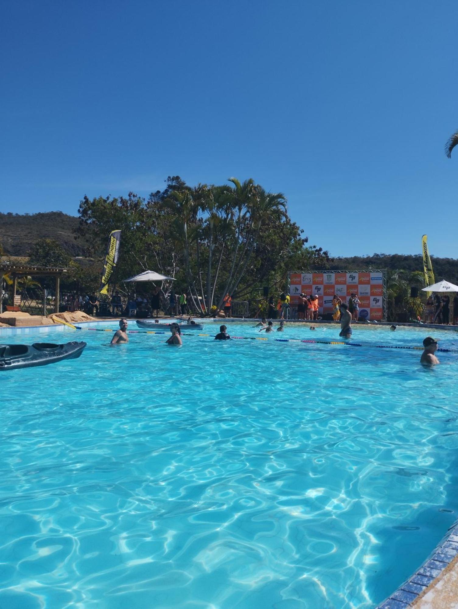 Salto Corumba Hotel Camping Clube Корумба-ди-Гояс Экстерьер фото